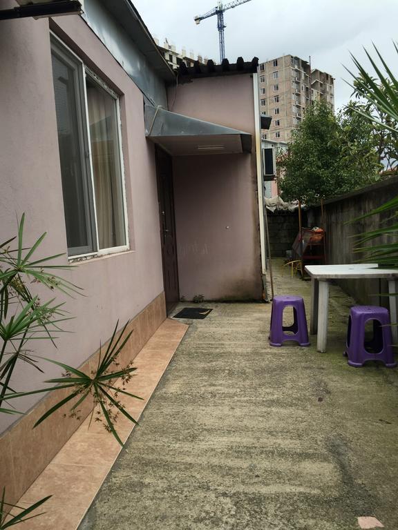 Angisa Apartment Batumi Exterior photo